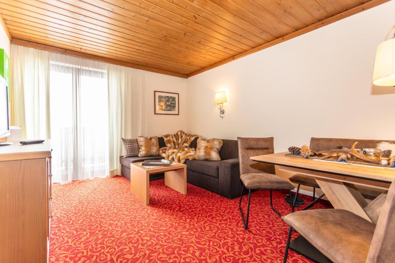 Haus Alexandra Lägenhet Werfenweng Exteriör bild