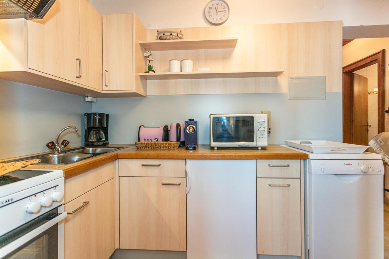 Haus Alexandra Lägenhet Werfenweng Exteriör bild