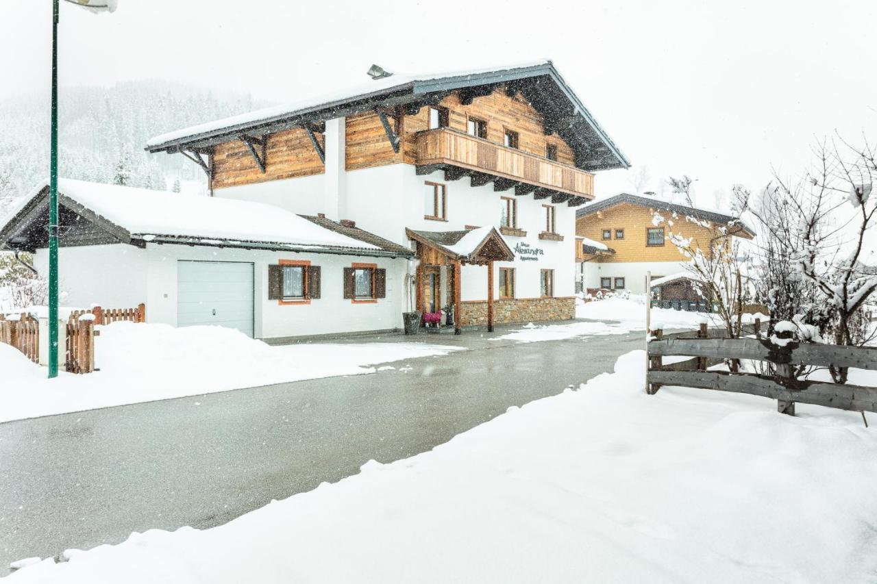 Haus Alexandra Lägenhet Werfenweng Exteriör bild